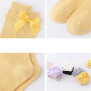 Meia Infantil Laço Lunare® – Delicadeza e Conforto