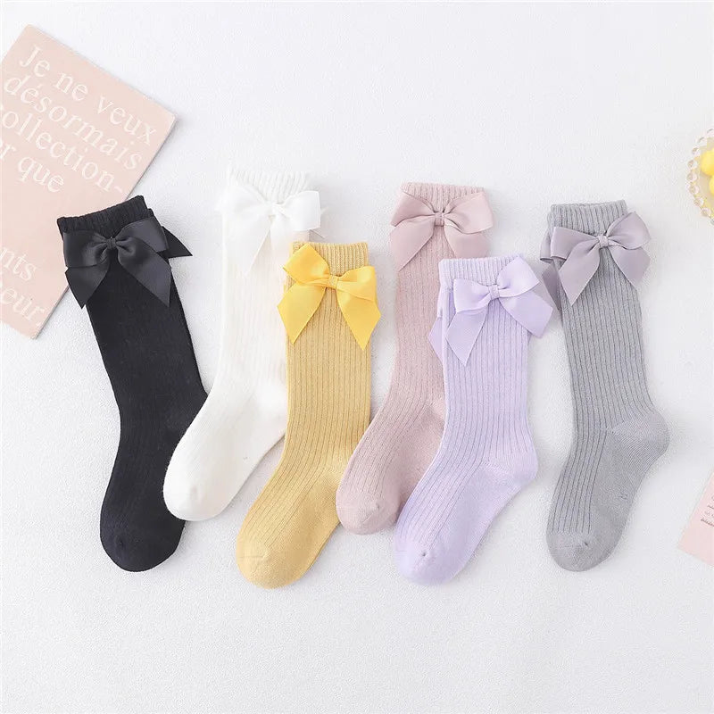 Meia Infantil Laço Lunare® – Delicadeza e Conforto