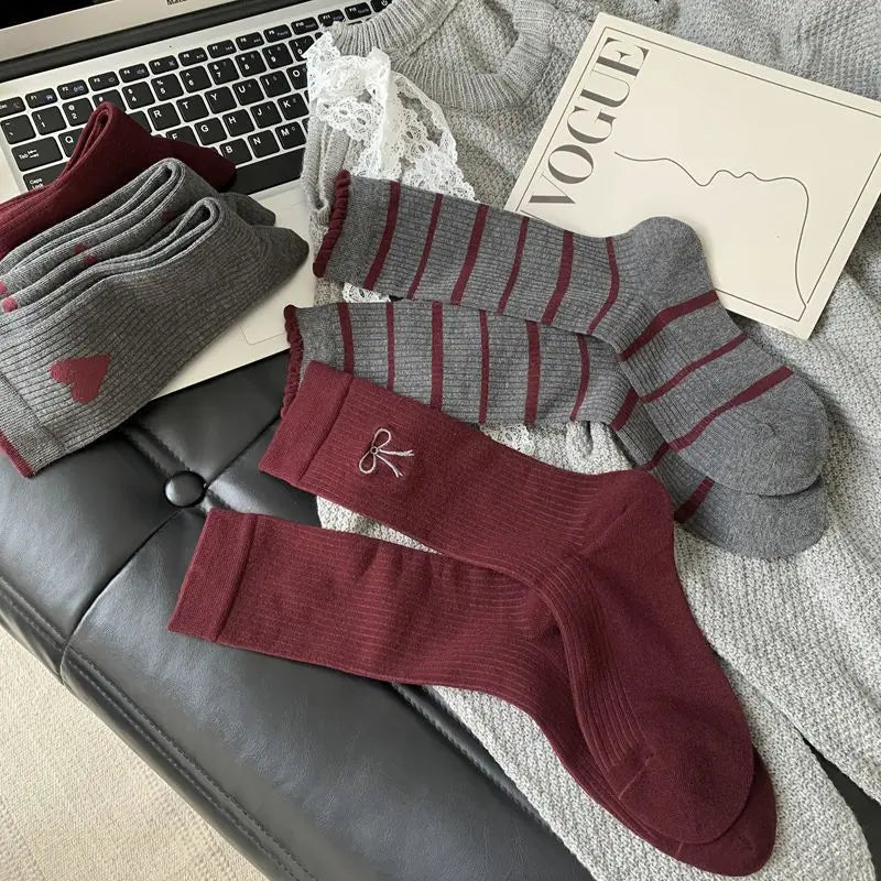 Kit Meias Retrô Lunare® – Estilo e Conforto